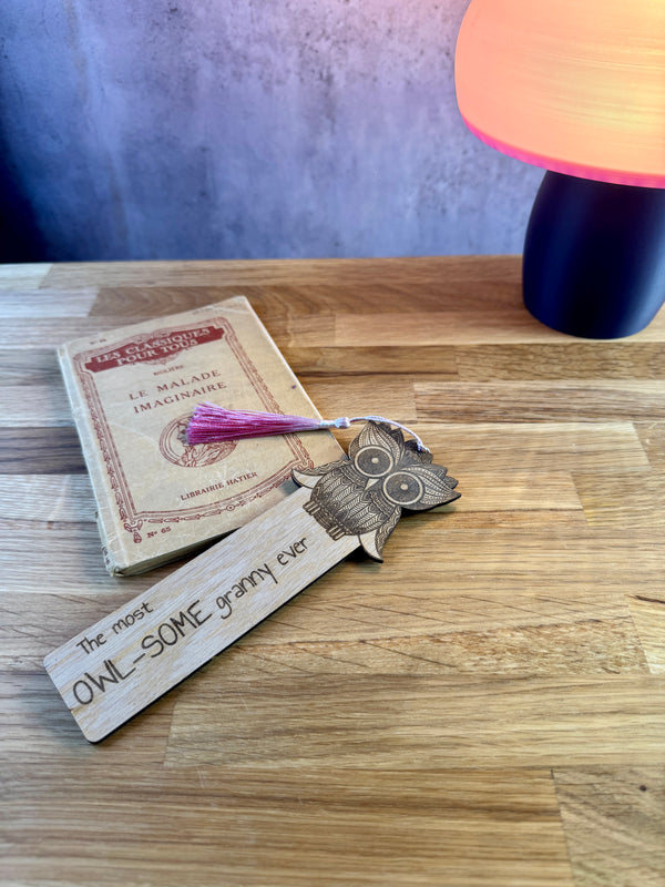 Marcapáginas personalizado con forma de búho