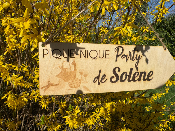 Picnic sign