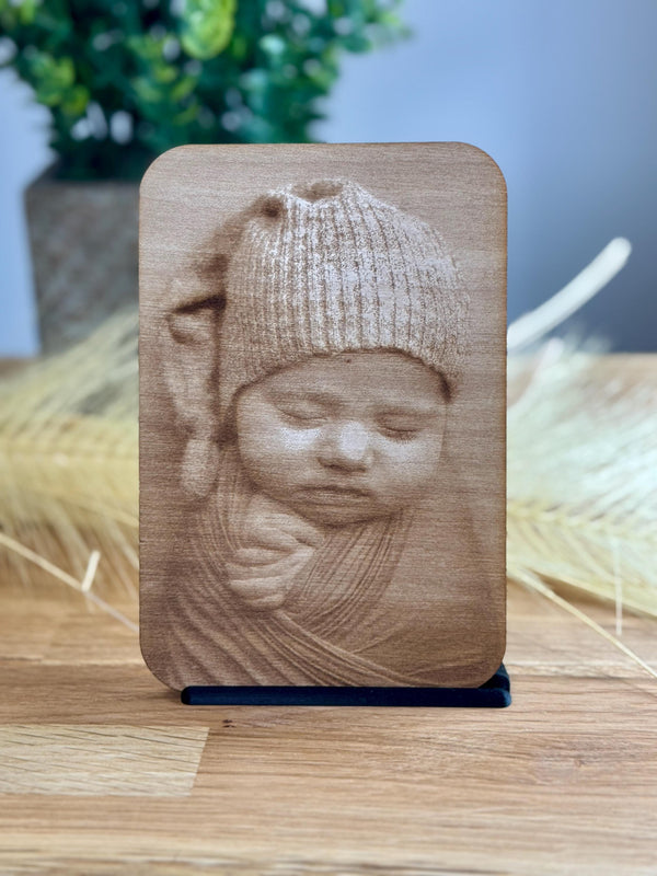 Front view of the personalized wooden card featuring a cherished photo engraving. Ideal for gender neutral birth announcements or newborn celebration gifts.